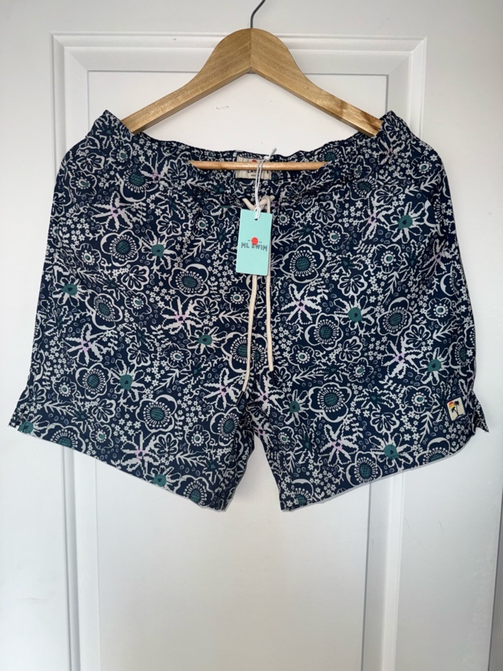 Marine Layer NWT 4-Way Stretch Swim Trunks